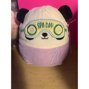 Stanley 8" Squishmellow (  SPA DAY ) NWT  STANLEY  THE PANDA